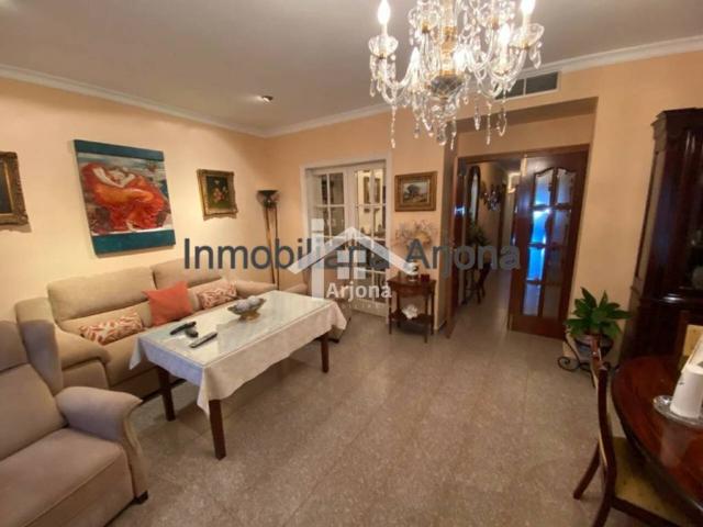 Dúplex en venta en Lucena, Andalucía
