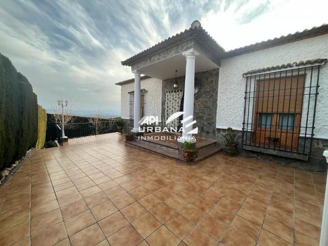 Casa en venta en Zona 2 (Centro y San Francisco), Lucena