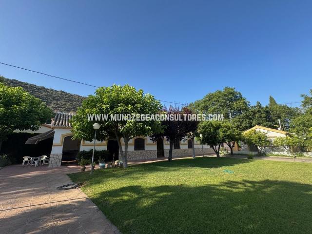 Casa en venta en Zona 2 (Centro y San Francisco), Lucena