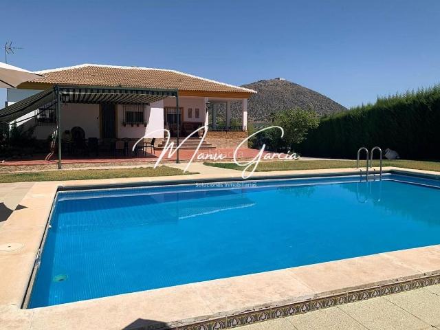 Casa en venta en Zona 2 (Centro y San Francisco), Lucena