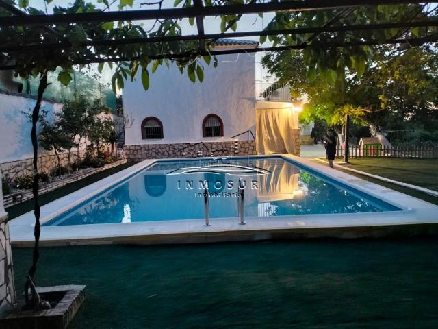 Casa en venta en Zona 2 (Centro y San Francisco), Lucena