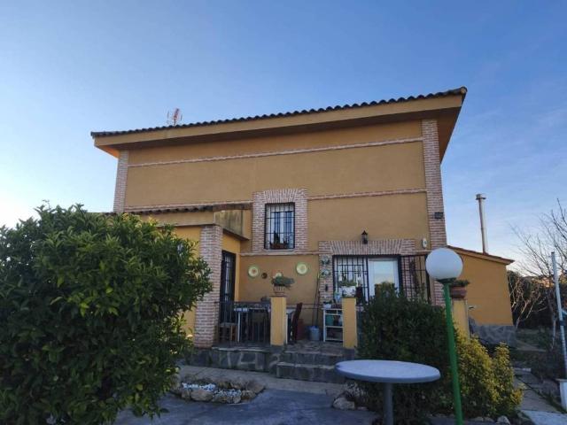 Casa en venta en Lucillos, Castilla-La Mancha