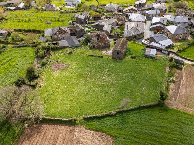 Casa en venta en Coeses, Lugo