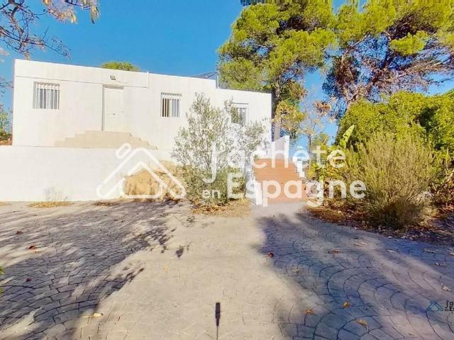 Casa en venta en Macastre