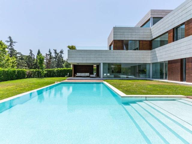 Casa en venta en Medina-sidonia, Madrid