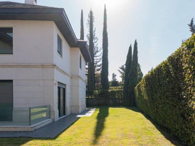 Casa en venta en Medina-sidonia, Madrid