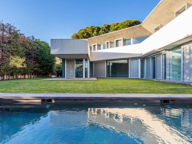 Casa en venta en Medina-sidonia, Madrid