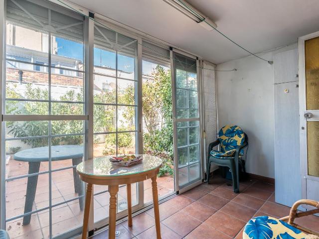 Casa en venta en Cortes, Madrid