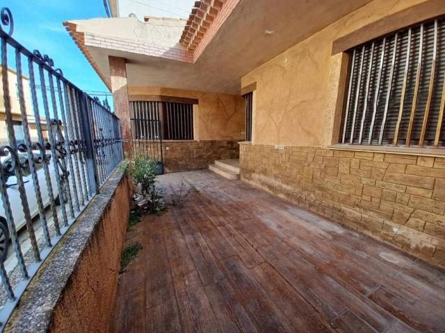 Casa en venta en Madrigueras, Castilla-La Mancha