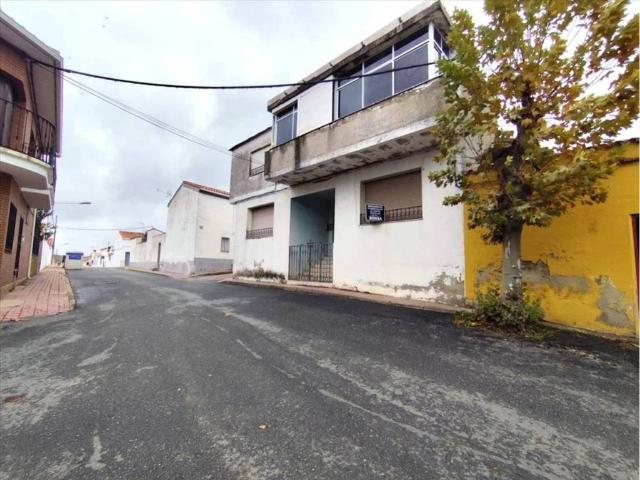 Casa en venta en Madroñera, Extremadura