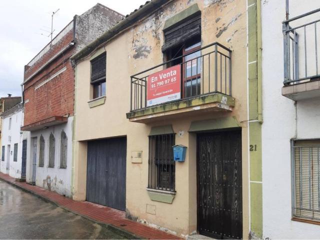 Casa en venta en Madroñera, Extremadura