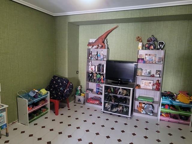 Casa en venta en Madroñera, Extremadura