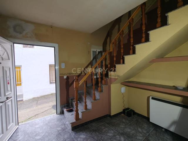 Casa en venta en Madroñera, Extremadura