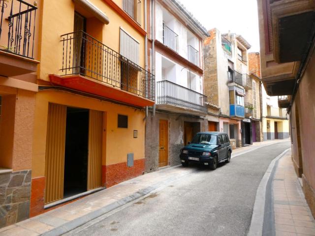 Casa en venta en Maella, Zaragoza