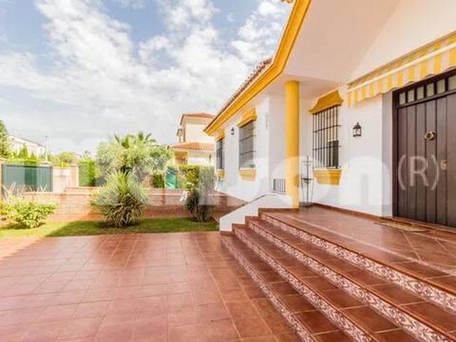 Casa en venta en Urbanización San Fernando, Mairena Del Alcor
