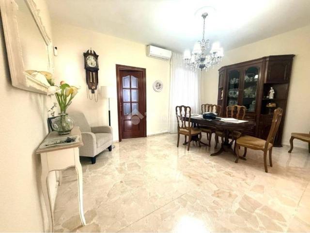 Casa en venta en Mairena Del Aljarafe, Andalucía