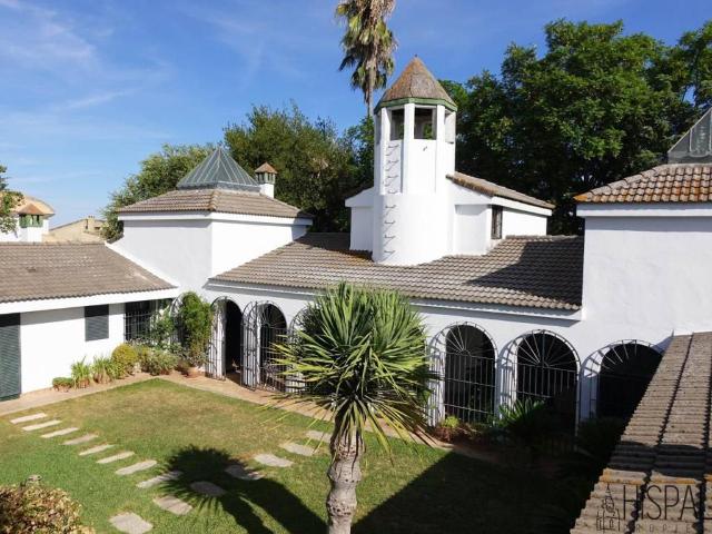 Casa en venta en Mairena Del Aljarafe, Andalucía