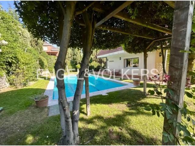 Casa en venta en Majadahonda, Madrid