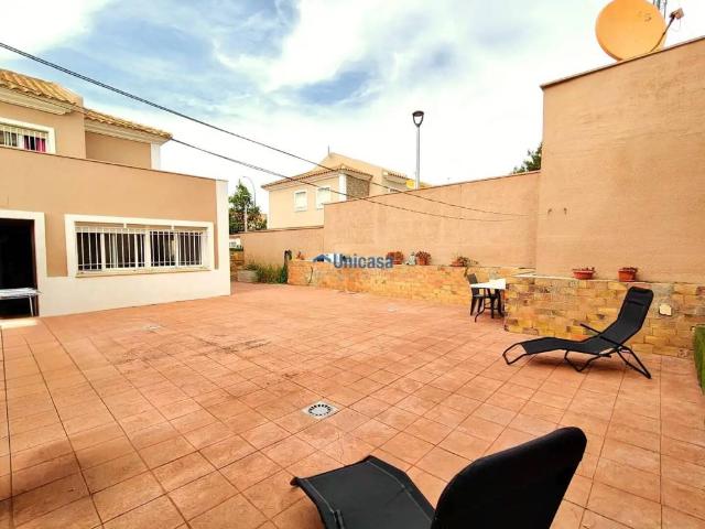 Casa en venta en Cruz de Humilladero, Málaga-Costa del Sol