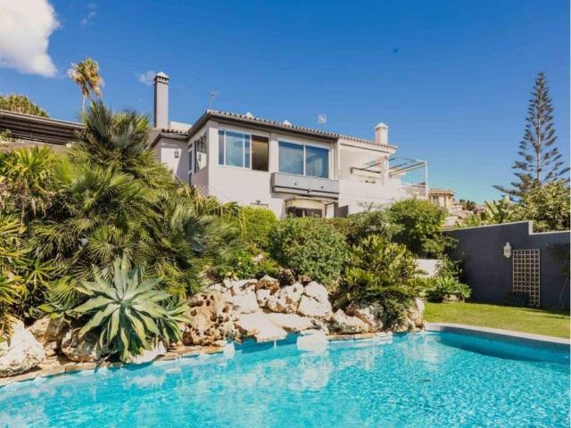 Casa en venta en Este, Málaga-Costa del Sol