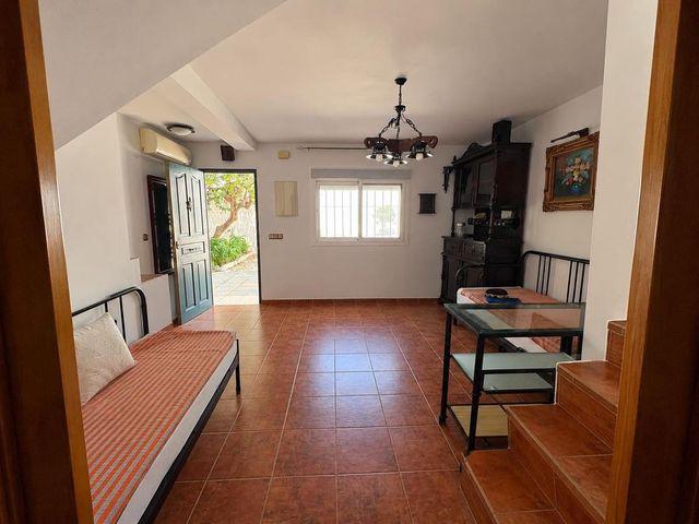 Casa en venta en El Perchel, Málaga