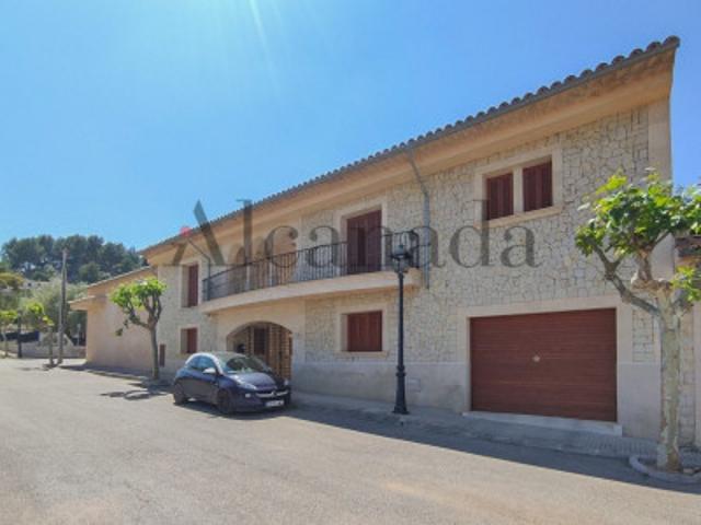 Casa en venta en Mancor De La Vall