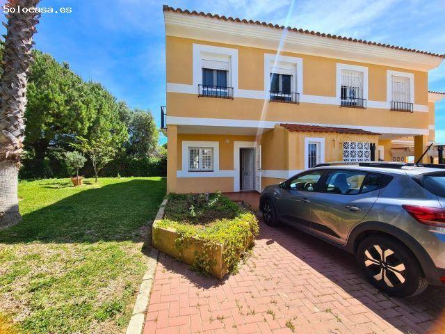 Casa en venta en Castillo de la Duquesa, Costa del Sol Occidental