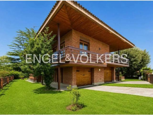 Casa en venta en Osona, Catalunya