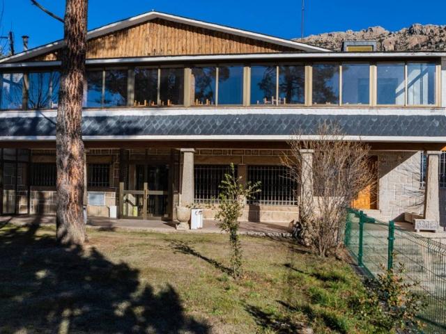 Casa en venta en Manzanares El Real