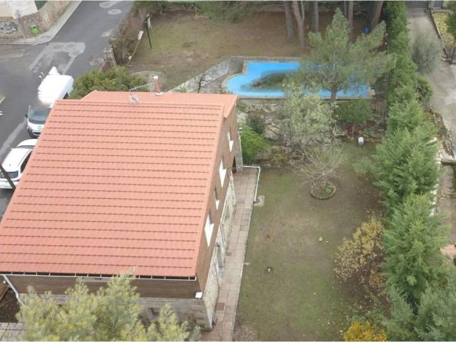 Casa en venta en Manzanares El Real, Madrid