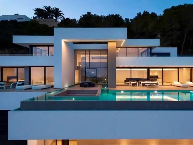 Casa en venta en Manzanares El Real, Madrid