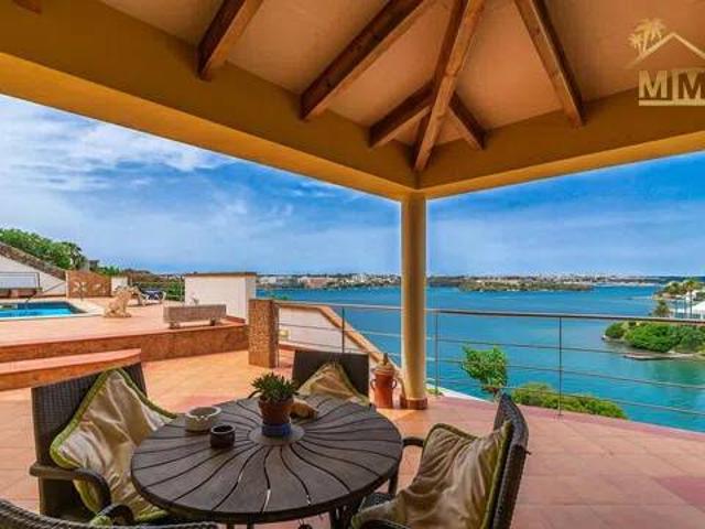 Casa en venta en Cala Llonga, Menorca