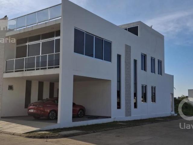 Casa en venta en Coatzacoalcos, Veracruz