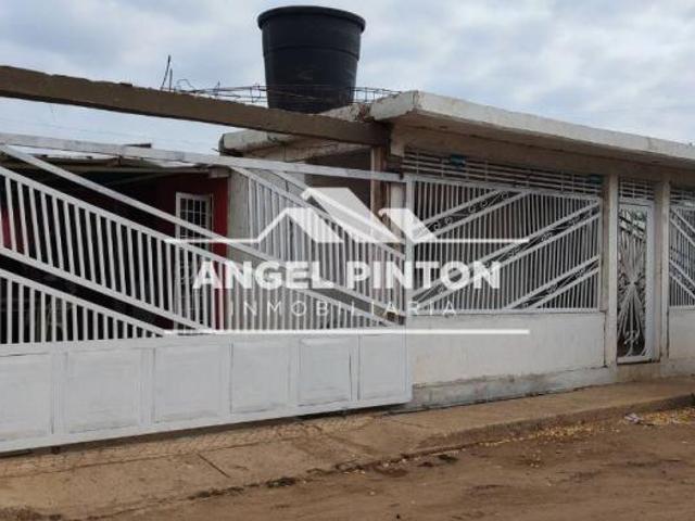 Casa en venta en Cacique Mara, Maracaibo