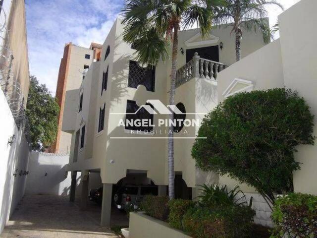 Casa en venta en Cacique Mara, Maracaibo
