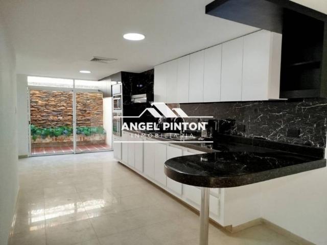 Casa en venta en Cacique Mara, Maracaibo