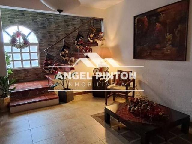 Casa en venta en Cacique Mara, Maracaibo