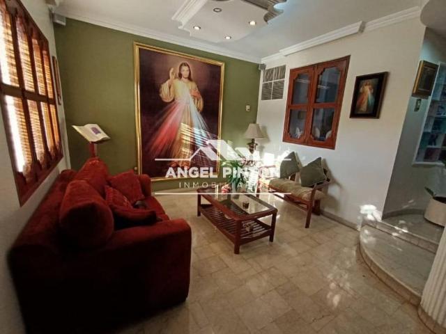 Casa en venta en Cacique Mara, Maracaibo