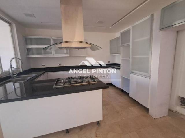 Casa en venta en Cacique Mara, Maracaibo