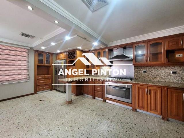 Casa en venta en Cacique Mara, Maracaibo