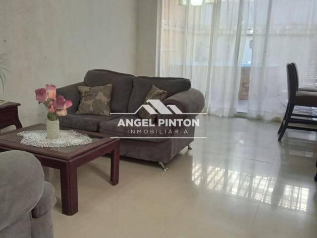 Casa en venta en Cacique Mara, Maracaibo