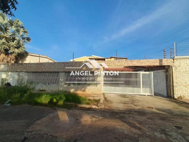 Casa en venta en Cacique Mara, Maracaibo