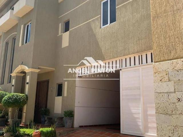 Casa en venta en Cacique Mara, Maracaibo