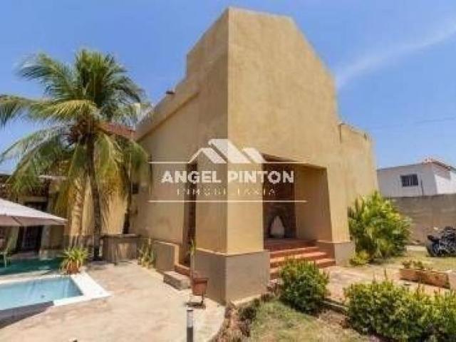 Casa en venta en Cacique Mara, Maracaibo