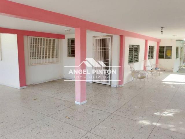 Casa en venta en Cacique Mara, Maracaibo