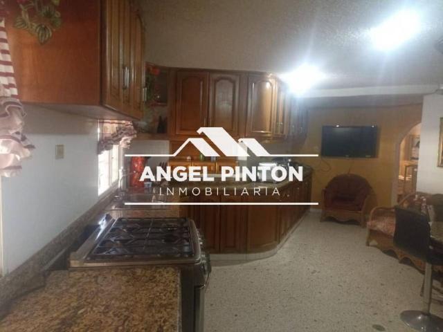 Casa en venta en Cacique Mara, Maracaibo