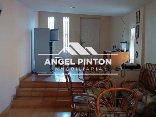 Casa en venta en Cacique Mara, Maracaibo