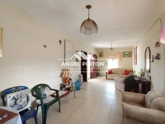 Casa en venta en Cacique Mara, Maracaibo