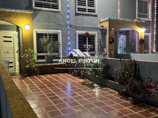 Casa en venta en Cacique Mara, Maracaibo