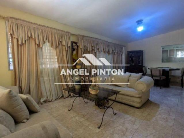 Casa en venta en Cacique Mara, Maracaibo